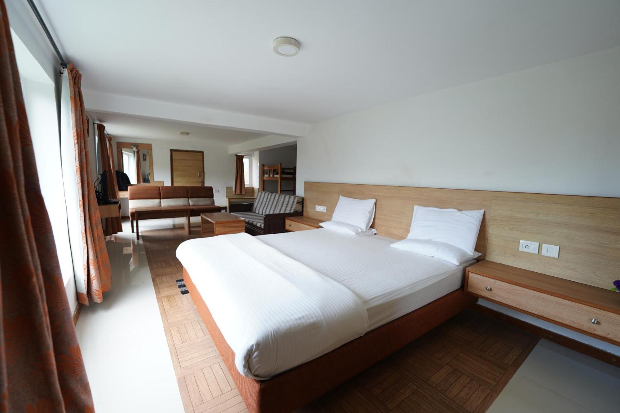 Bison Inn Ketti Zewnętrze zdjęcie