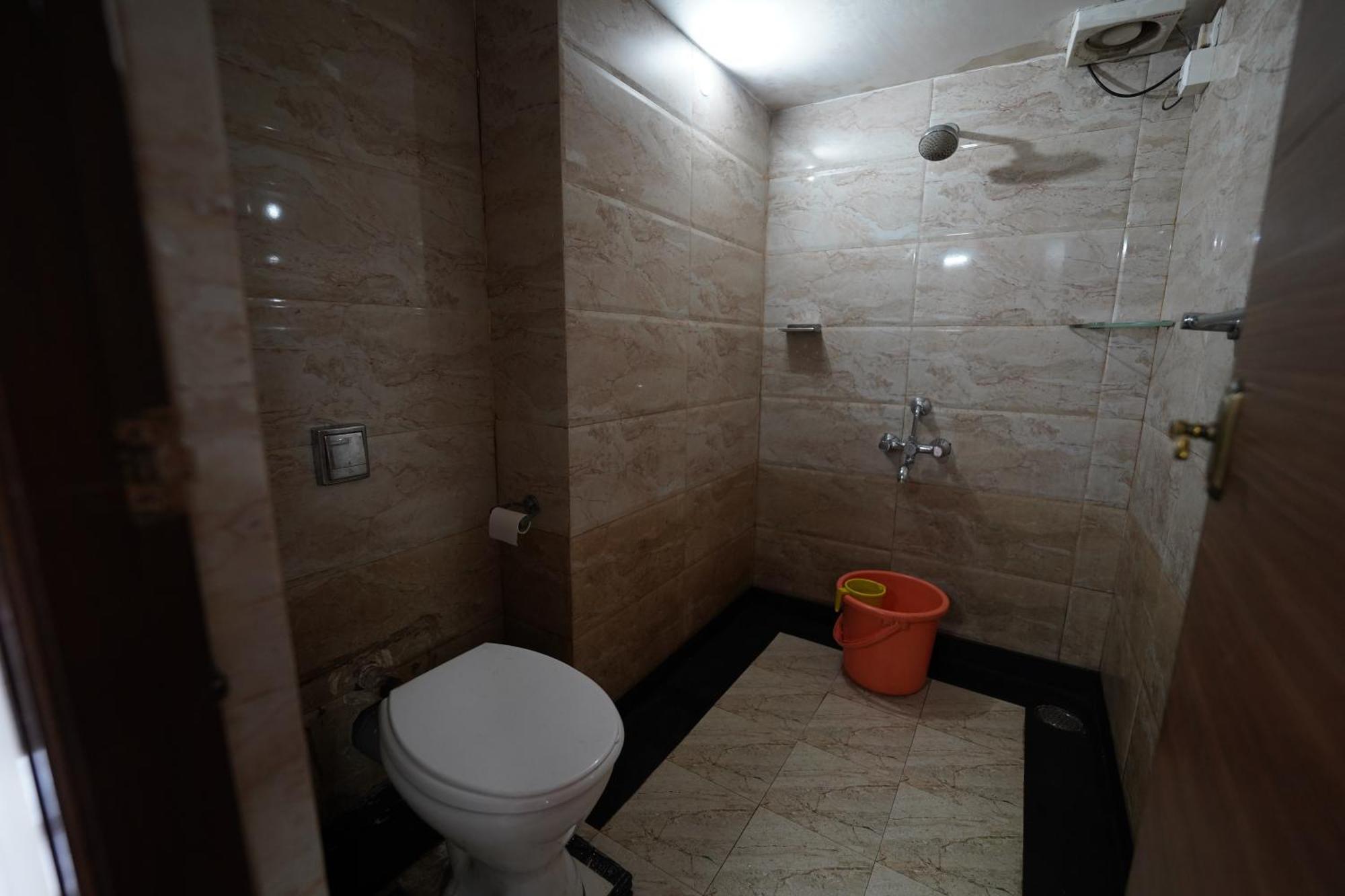 Bison Inn Ketti Zewnętrze zdjęcie